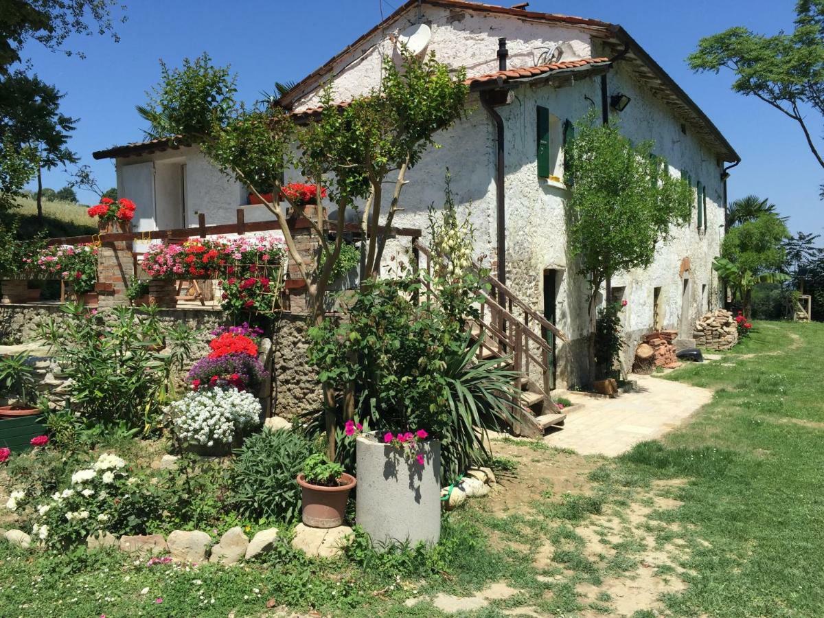 Leamorine White House Predappio Buitenkant foto